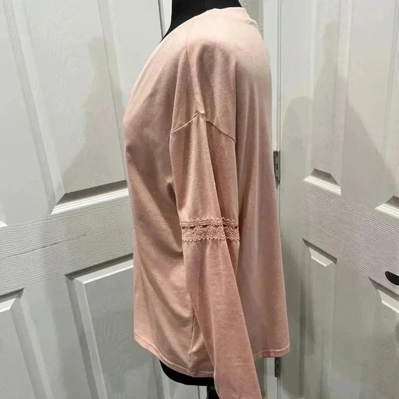 ININ pink, long sleeve shirts with lace enlay sleeves.  NWT, v- neck, comfy - Picture 5 of 7
